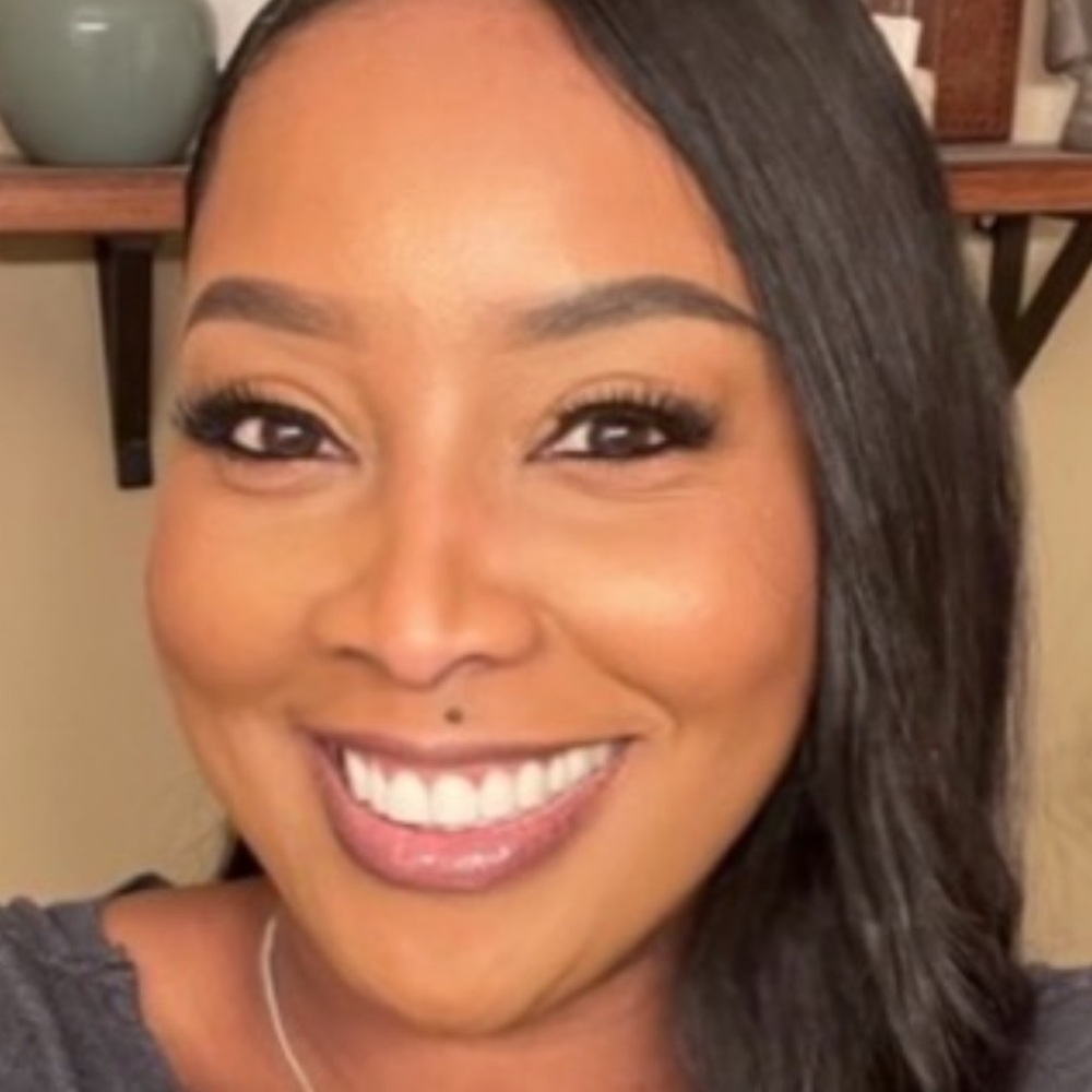 Meet your Posher, Luvlee’Dai